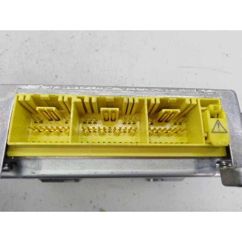 Recambio de centralita airbag para toyota land cruiser (j12) 3.0 d4-d vxl referencia OEM IAM 8917060130 1523006181 E3-B2-18-2