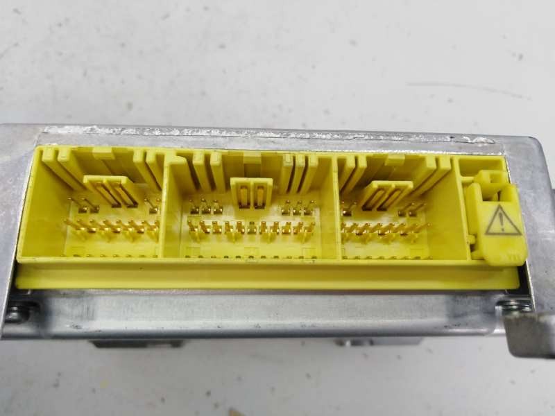 Recambio de centralita airbag para toyota land cruiser (j12) 3.0 d4-d vxl referencia OEM IAM 8917060130 1523006181 E3-B2-18-2
