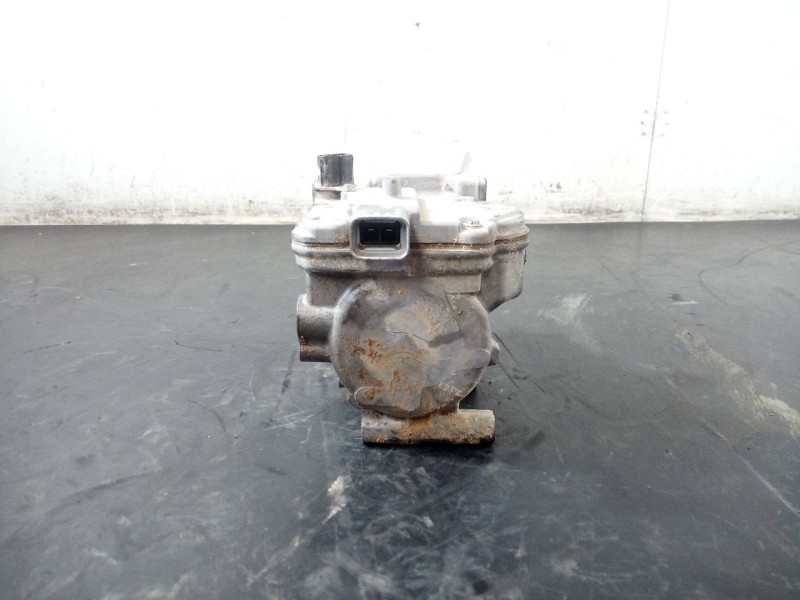 Recambio de compresor aire acondicionado para toyota auris touring sports (e18) hybrid active business plus referencia OEM IAM 0