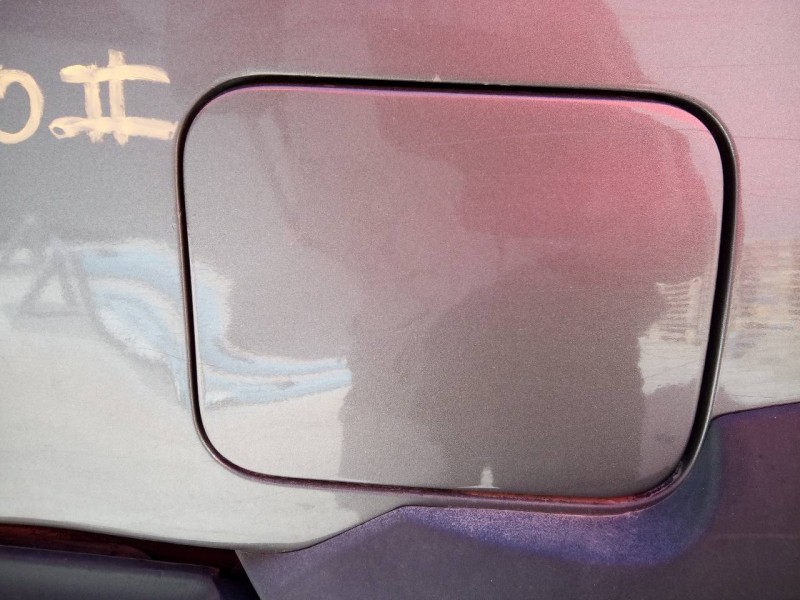 Recambio de tapa exterior combustible para nissan terrano/terrano.ii (r20) aventura referencia OEM IAM   