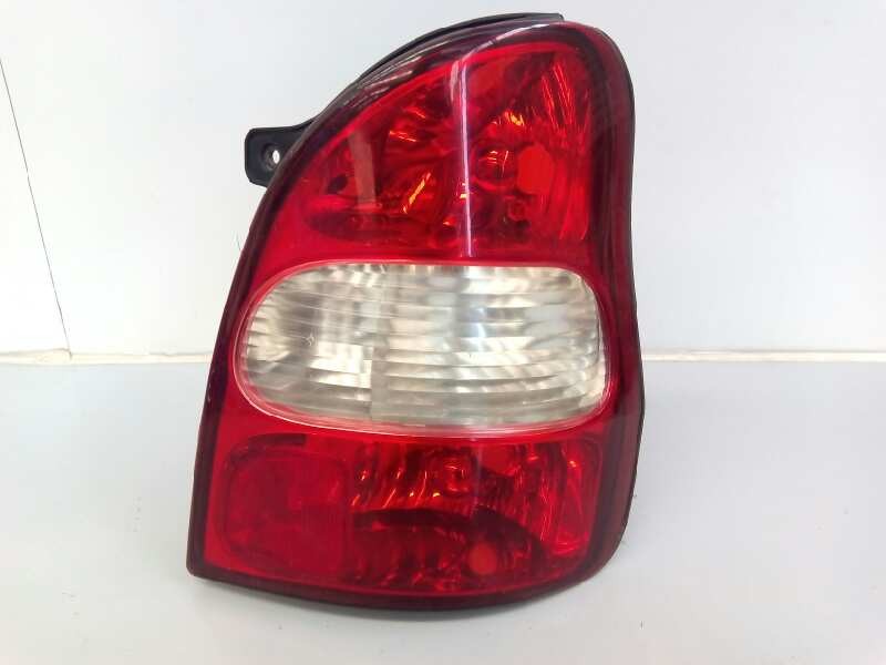 Recambio de piloto trasero derecho para kia carnival td ls referencia OEM IAM   E2-B5-7-1