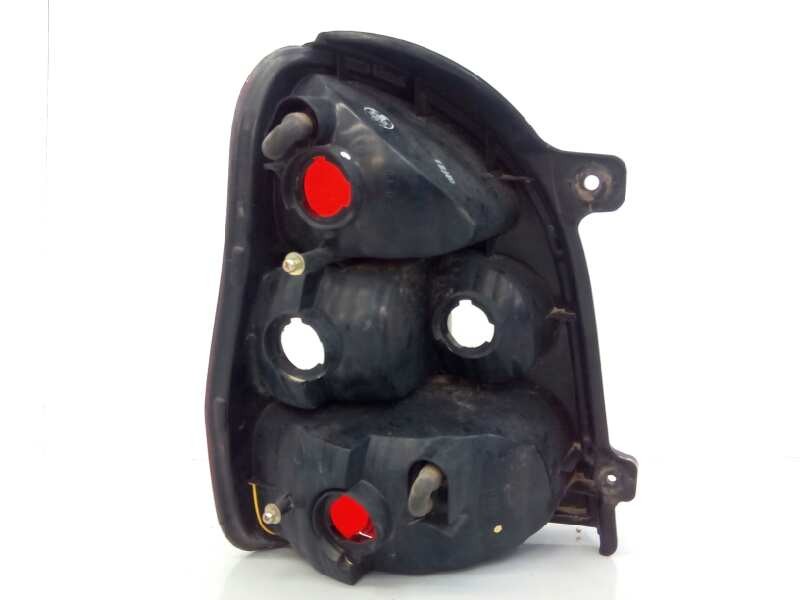 Recambio de piloto trasero derecho para kia carnival td ls referencia OEM IAM   E2-B5-7-1