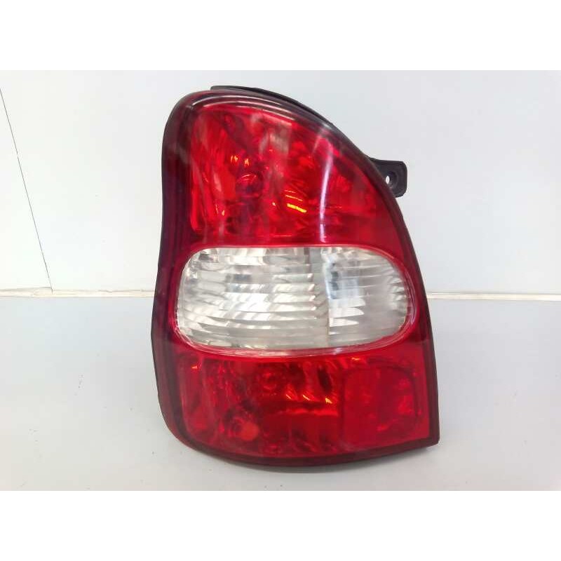 Recambio de piloto trasero izquierdo para kia carnival td ls referencia OEM IAM   E2-B5-7-1