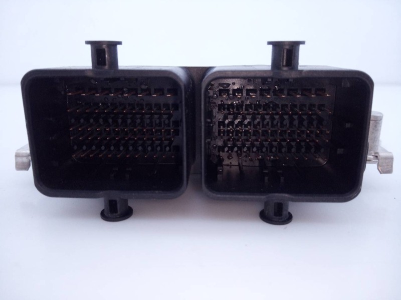 Recambio de centralita motor uce para suzuki swift (az) gle referencia OEM IAM 0261S12369 3391081P00 E3-B4-23-2