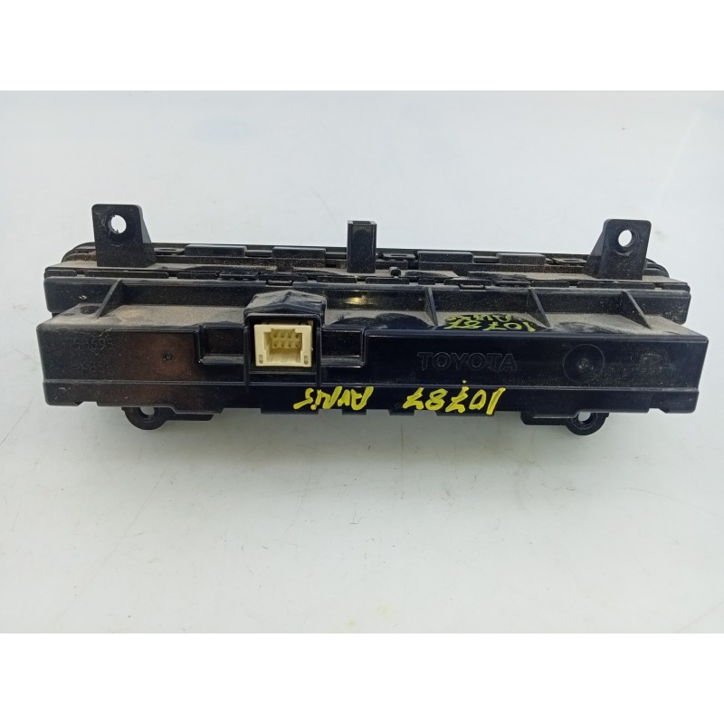 Recambio de mando climatizador para toyota auris touring sports (e18) hybrid active business plus referencia OEM IAM 5590002C60 