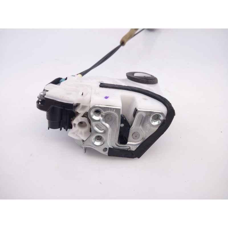 Recambio de cerradura puerta trasera derecha para suzuki swift (az) gle referencia OEM IAM A046693  E2-A3-61-1