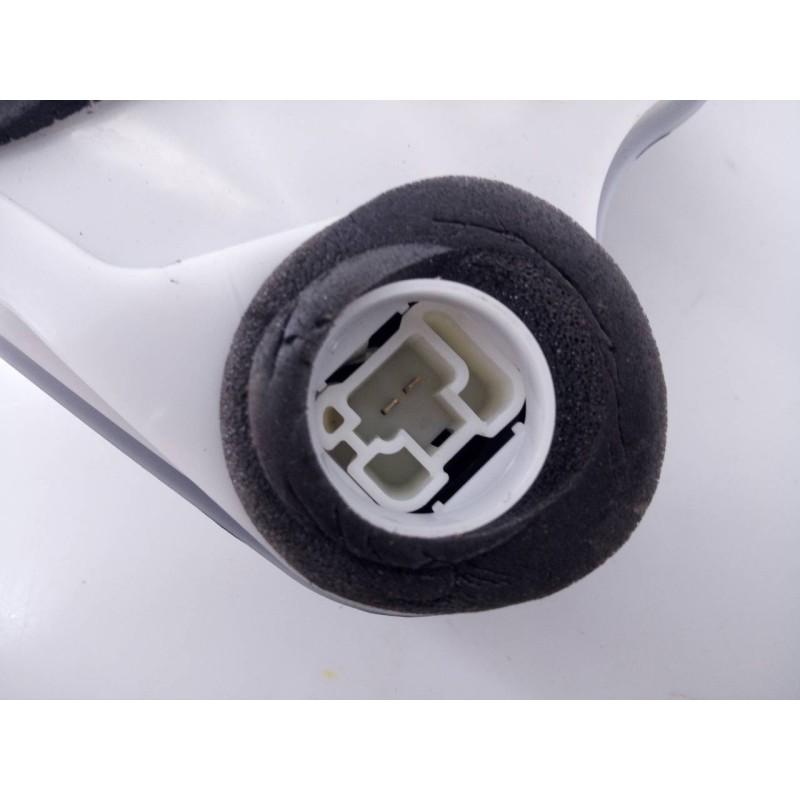 Recambio de cerradura puerta trasera derecha para suzuki swift (az) gle referencia OEM IAM A046693  E2-A3-61-1