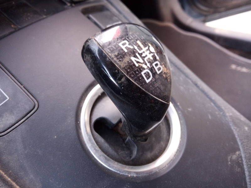Recambio de palanca cambio para toyota auris touring sports (e18) hybrid active business plus referencia OEM IAM   
