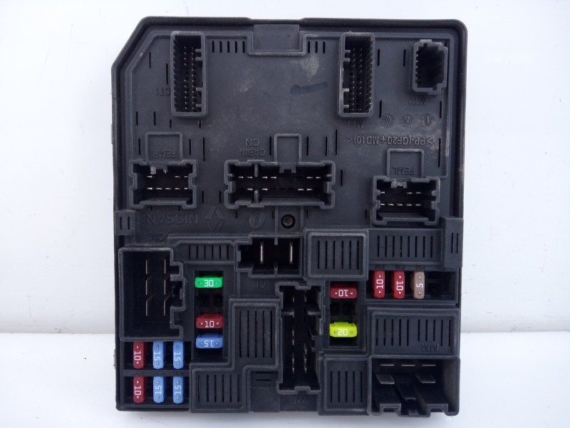 Recambio de caja reles / fusibles para nissan qashqai (j11) tekna referencia OEM IAM 284B75NA1A 2808330426 E3-B4-23-2