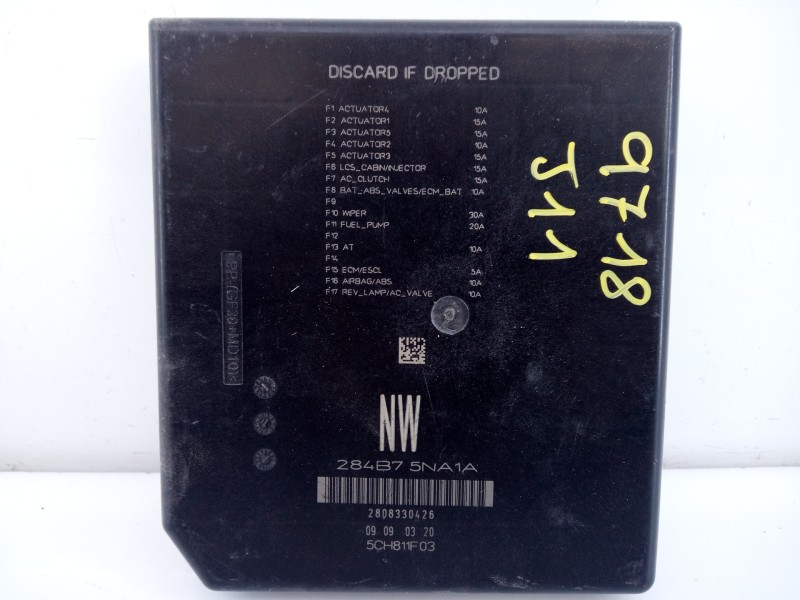 Recambio de caja reles / fusibles para nissan qashqai (j11) tekna referencia OEM IAM 284B75NA1A 2808330426 E3-B4-23-2