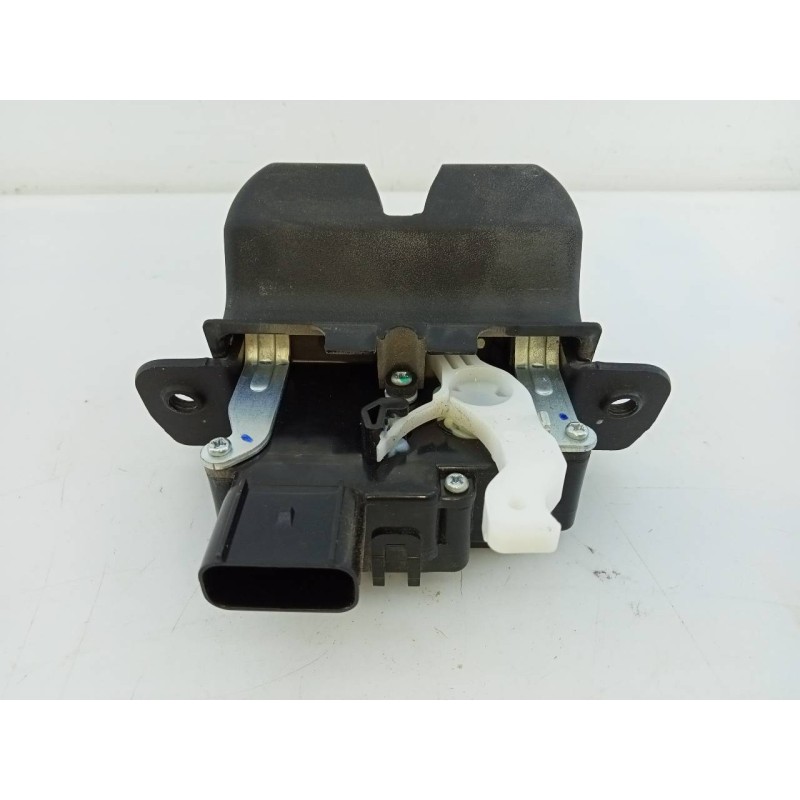 Recambio de cerradura maletero / porton para kia sportage drive 2wd referencia OEM IAM   E2-B5-55-1