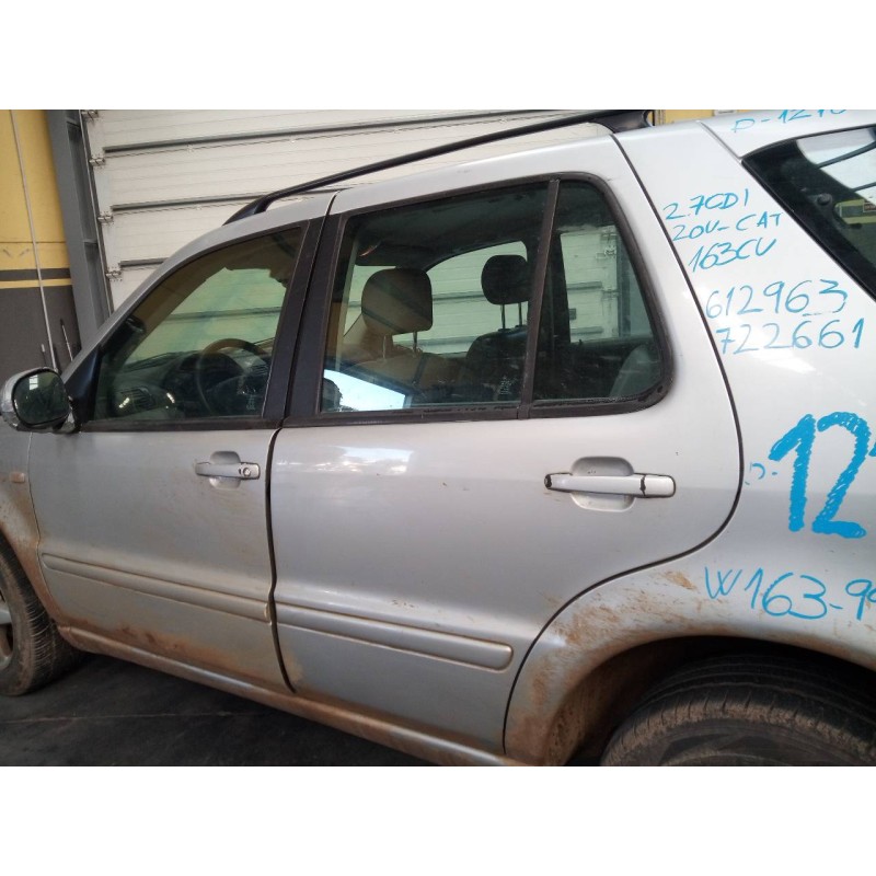 Recambio de puerta trasera izquierda para mercedes-benz clase m (w163) 270 cdi (163.113) referencia OEM IAM   