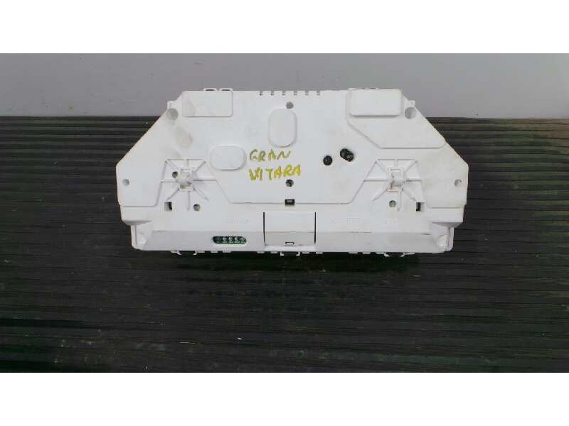 Recambio de cuadro instrumentos para suzuki grand vitara jb (jt) referencia OEM IAM 3411050JA2 5JA2574201285 E3-B4-2-1