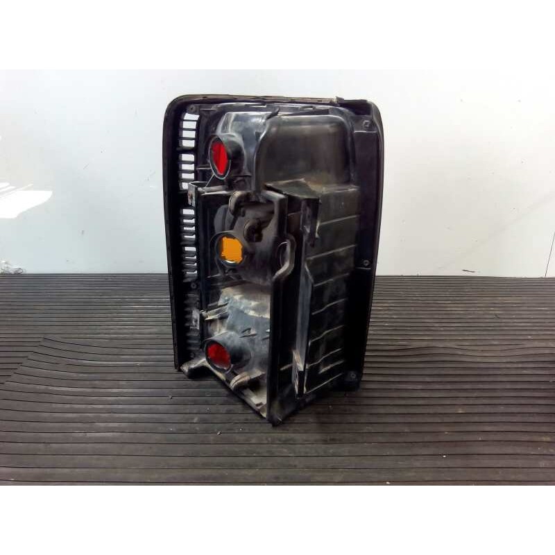 Recambio de piloto trasero derecho para mitsubishi pajero referencia OEM IAM 1156  E2-B4-17-1