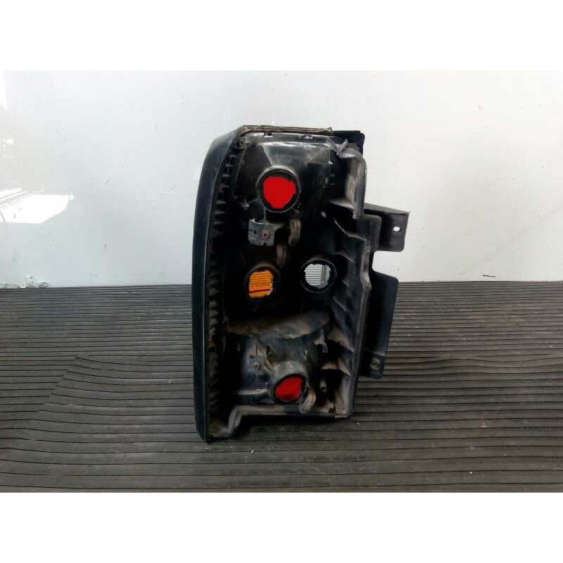 Recambio de piloto trasero derecho para mitsubishi pajero referencia OEM IAM 1156  E2-B4-17-1