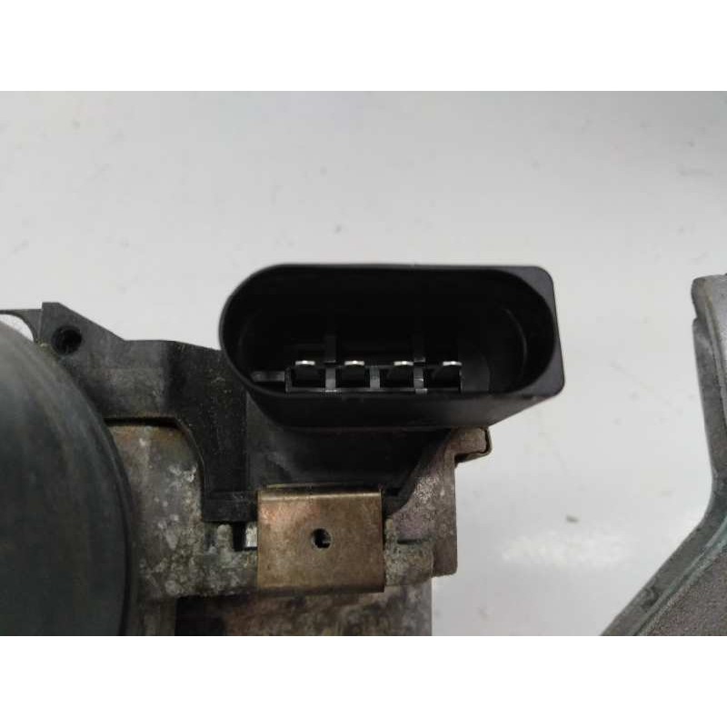 Recambio de motor limpia delantero para kia carens ( ) drive referencia OEM IAM 98110A4000  E2-B5-5-2