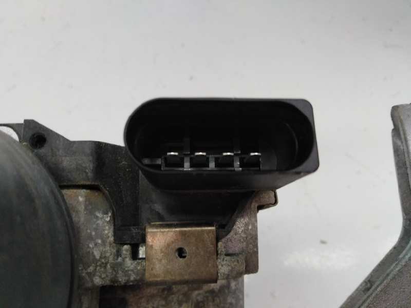 Recambio de motor limpia delantero para kia carens ( ) drive referencia OEM IAM 98110A4000  E2-B5-5-2