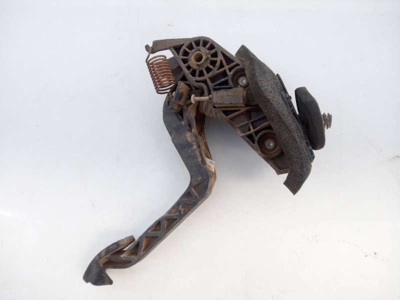 Recambio de pedal embrague para ford transit connect kasten trend referencia OEM IAM EY167B633CA  E3-B3-31-3