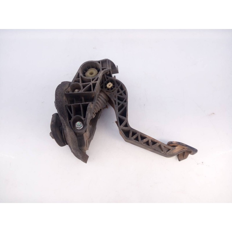 Recambio de pedal embrague para ford transit connect kasten trend referencia OEM IAM EY167B633CA  E3-B3-31-3