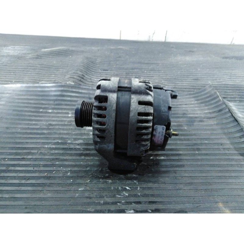 Recambio de alternador para ssangyong rodius referencia OEM IAM A1621543802  P3-A4-28-5