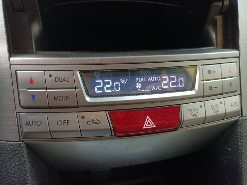 Recambio de mando climatizador para subaru legacy kombi/outback b14 outback executive referencia OEM IAM 72311AJ030  E3-B6-27-1