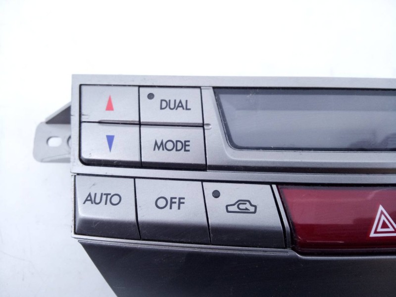 Recambio de mando climatizador para subaru legacy kombi/outback b14 outback executive referencia OEM IAM 72311AJ030  E3-B6-27-1
