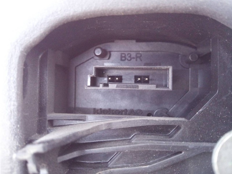 Recambio de cerradura puerta trasera derecha para bmw serie 3 lim. (f30) 320d referencia OEM IAM 7229460  E1-A3-40-2