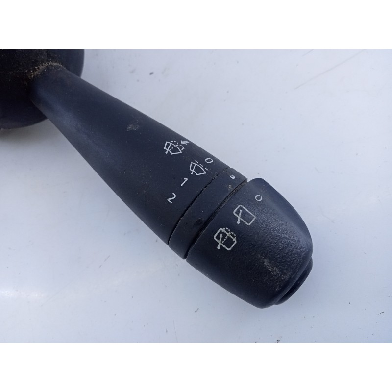 Recambio de mando limpia para dacia sandero stepway referencia OEM IAM 255871453R  E2-A1-45-1