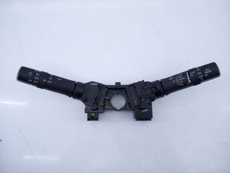 Recambio de mando intermitentes para subaru legacy kombi/outback b14 outback executive referencia OEM IAM   E3-B6-27-1