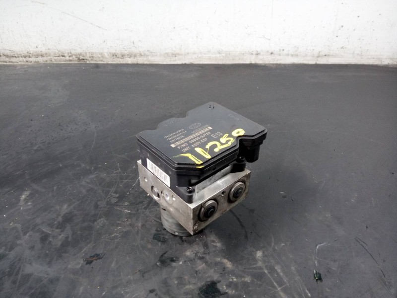 Recambio de abs para hyundai ix55 style referencia OEM IAM 5WY7883B 5890031700 P3-A8-14-4