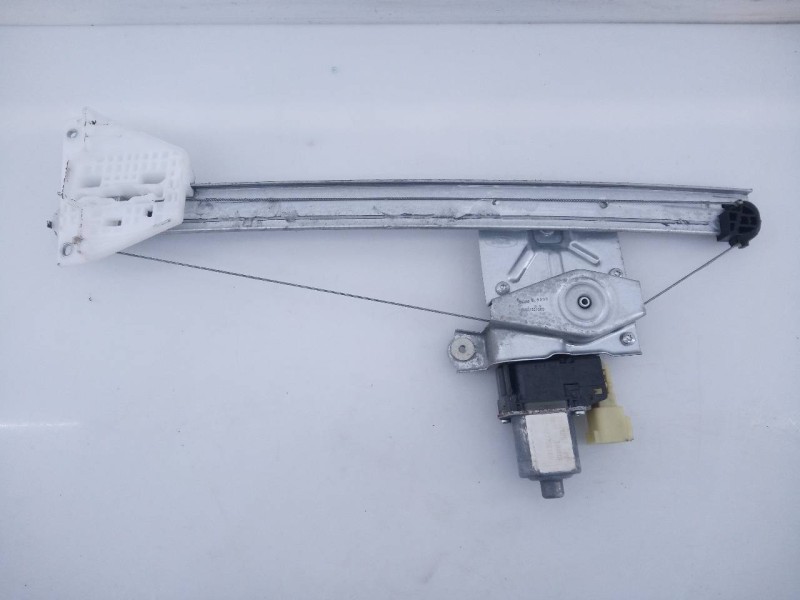 Recambio de elevalunas trasero izquierdo para ford kuga (cbs) trend+ referencia OEM IAM JS52826P25 CJ54S27001BH E2-B3-61-2