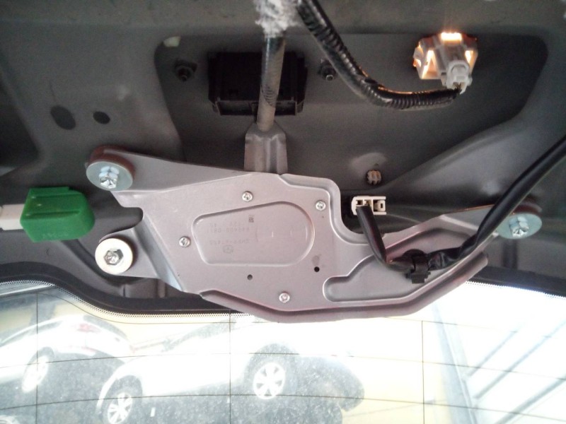 Recambio de motor limpia trasero para mazda 6 kombi ()(.2012) luxury referencia OEM IAM 8496000811  