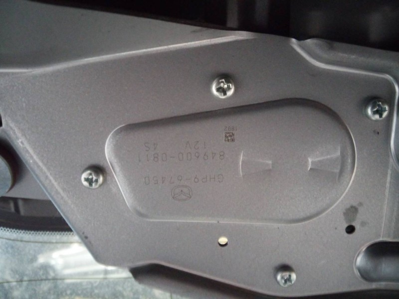 Recambio de motor limpia trasero para mazda 6 kombi ()(.2012) luxury referencia OEM IAM 8496000811  