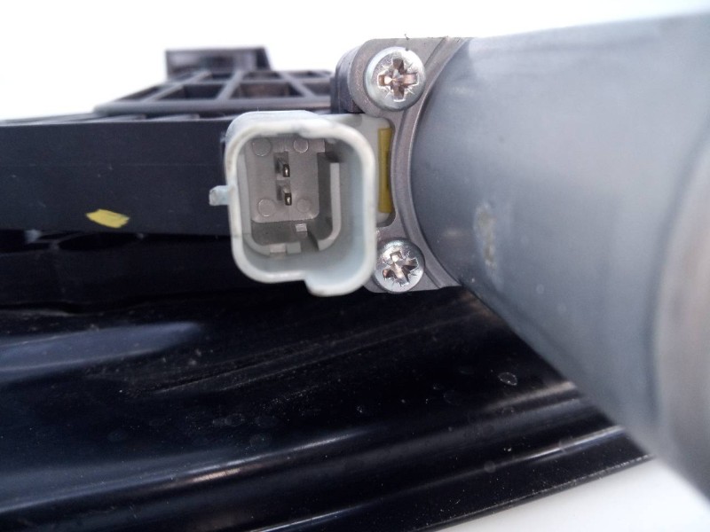 Recambio de elevalunas delantero derecho para nissan qashqai (j11) acenta referencia OEM IAM 807004EA0D  E2-A4-5-1