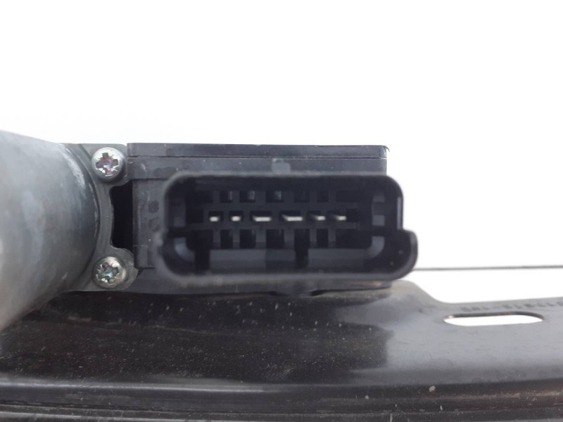 Recambio de elevalunas delantero izquierdo para nissan qashqai (j11) acenta referencia OEM IAM C21970100  E2-A4-5-2