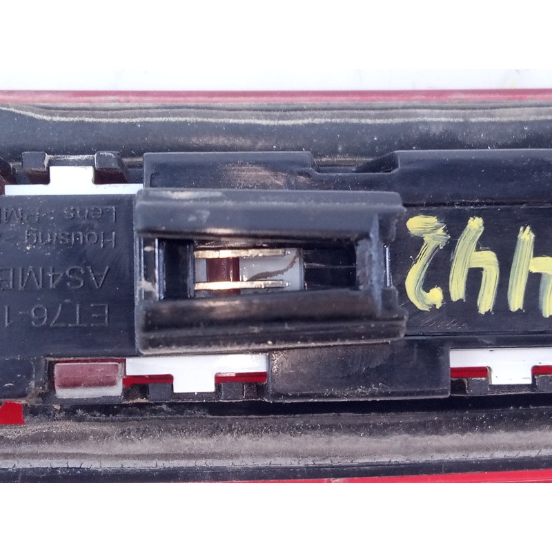 Recambio de luz central de freno para ford tourneo courier (c4a) trend referencia OEM IAM ET7613A613AE  E2-B3-54-2