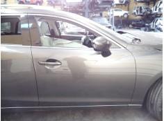 PUERTA DELANTERA DERECHA 