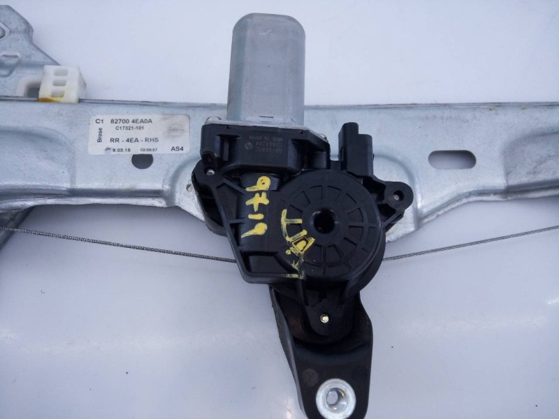 Recambio de elevalunas trasero derecho para nissan qashqai (j11) acenta referencia OEM IAM 827004EA0A  E2-A4-15-1