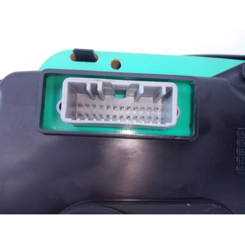 Recambio de cuadro instrumentos para dacia duster ambiance 4x2 referencia OEM IAM   E2-A1-32-7