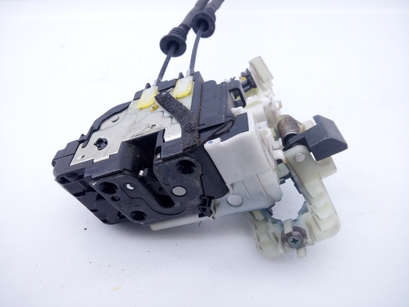 Recambio de cerradura puerta delantera derecha para hyundai ix55 style referencia OEM IAM   E2-B5-35-1