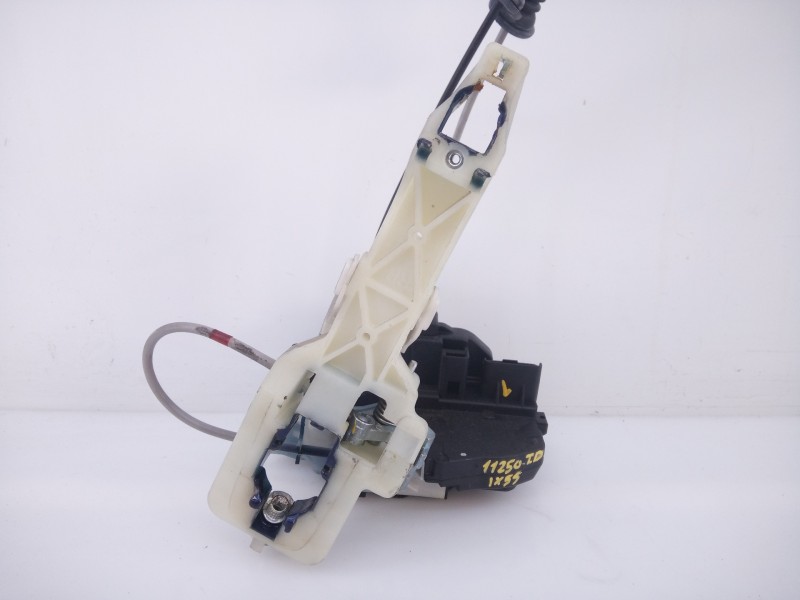 Recambio de cerradura puerta trasera derecha para hyundai ix55 style referencia OEM IAM   E2-B5-35-1