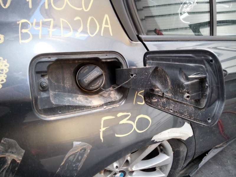 Recambio de tapa exterior combustible para bmw serie 3 lim. (f30) 320d referencia OEM IAM   