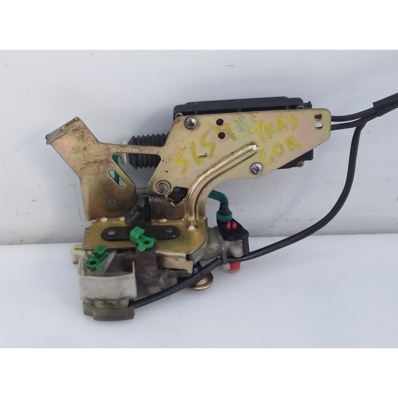 Recambio de cerradura puerta trasera derecha para » otros... mahindra goa referencia OEM IAM   E3-B6-56-1