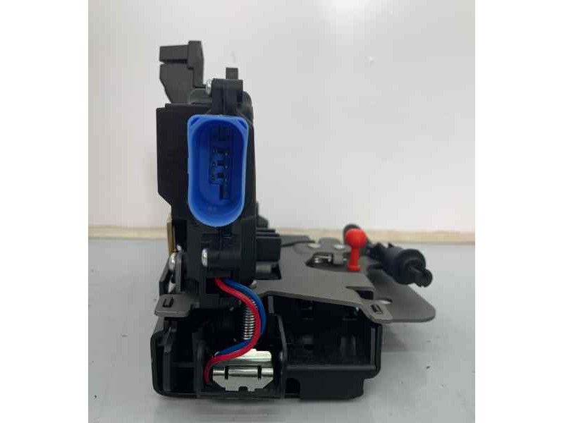 Recambio de cerradura puerta delantera izquierda para audi a3 (8p) referencia OEM IAM DTSVW9225 NUEVO T2-4-B