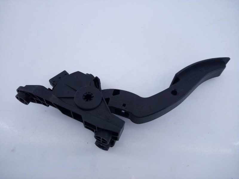 Recambio de pedal acelerador para hyundai i10 tecno referencia OEM IAM 327001RXXX  E3-A3-24-3