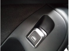 MANDO ELEVALUNAS TRASERO DERECHO 