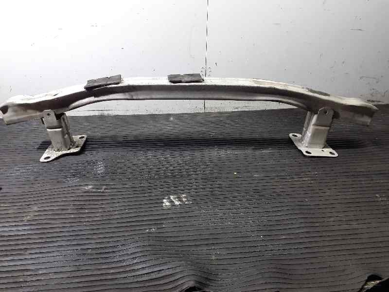 Recambio de refuerzo paragolpes delantero para renault megane ii berlina 5p confort dynamique referencia OEM IAM  8200009911 