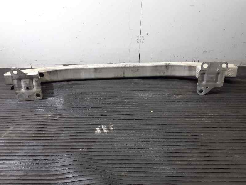 Recambio de refuerzo paragolpes delantero para renault megane ii berlina 5p confort dynamique referencia OEM IAM  8200009911 