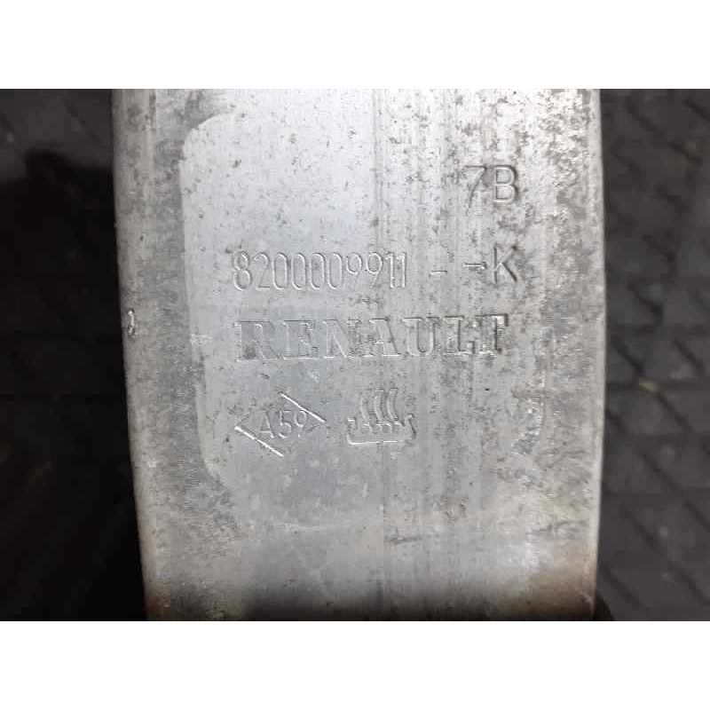 Recambio de refuerzo paragolpes delantero para renault megane ii berlina 5p confort dynamique referencia OEM IAM  8200009911 