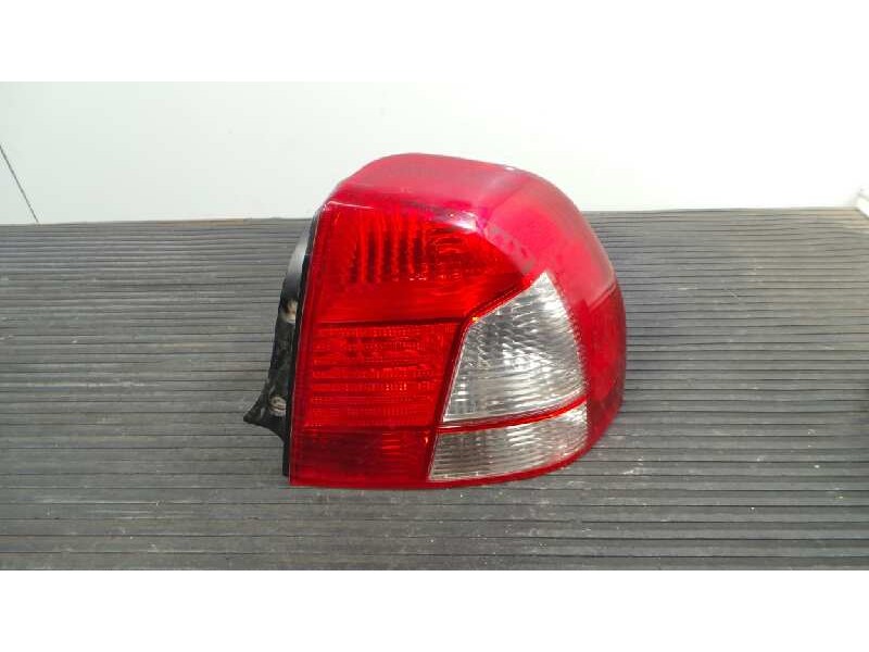 Recambio de piloto trasero derecho para kia shuma referencia OEM IAM   E2-B5-32-2